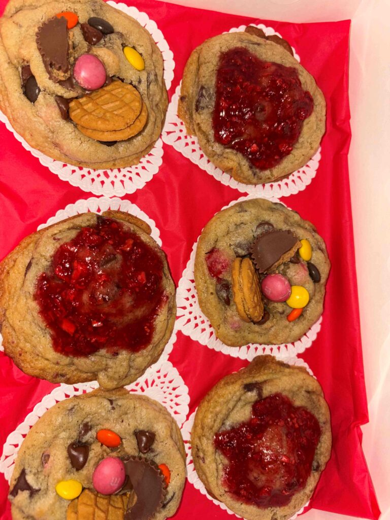 6packcookies 768x1024