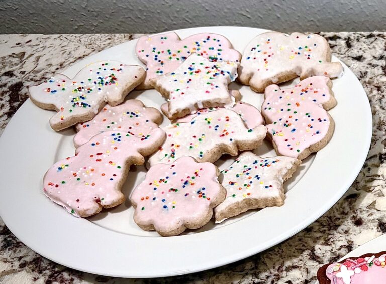 animal crackers plated 768x566