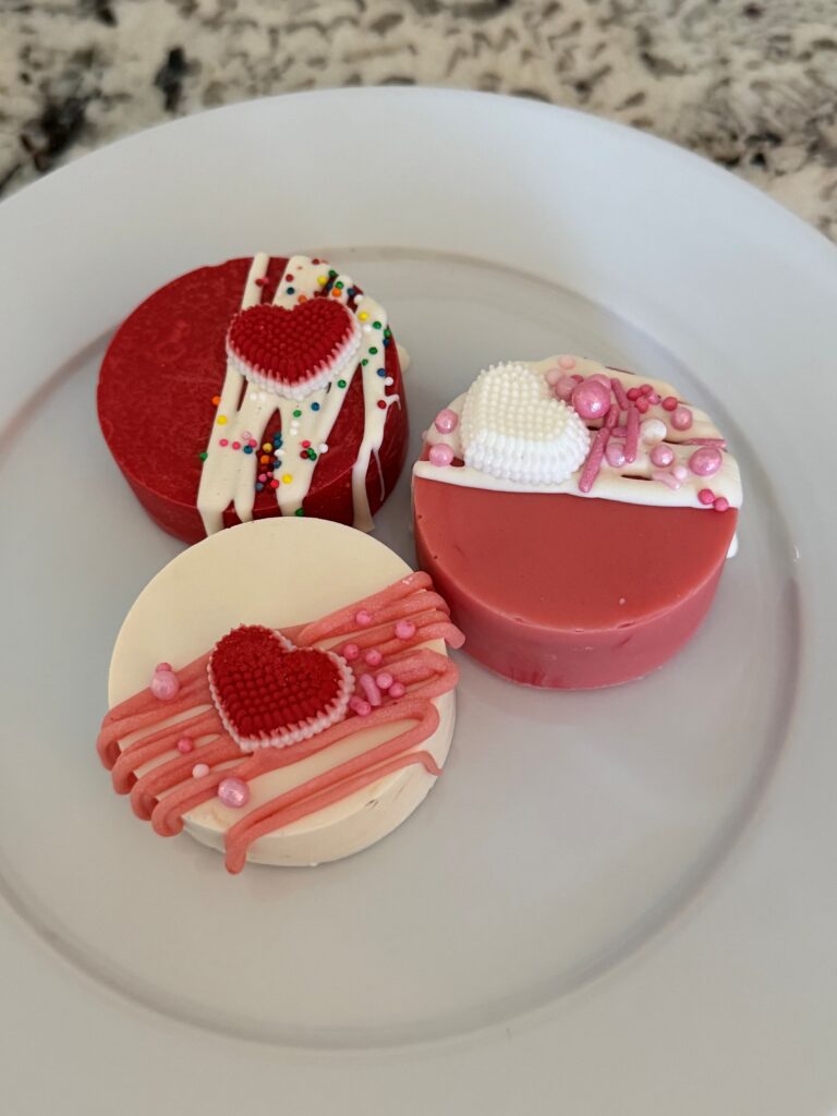 valentine oreos resized 768x1024