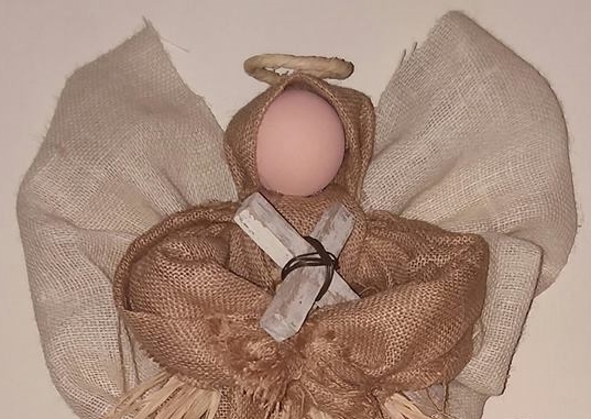 Burlap Angel Top Veiw 1