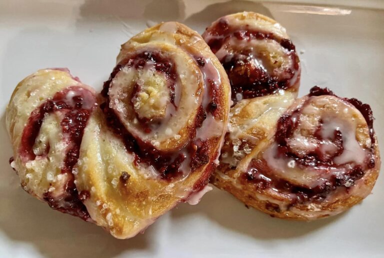 heart pastry 768x517